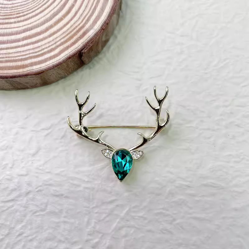 Cute Crystal Elk Horn Brooches - Elk Bugle Call recension och pris